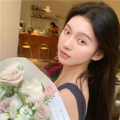 酷爱电影的庞波小姐